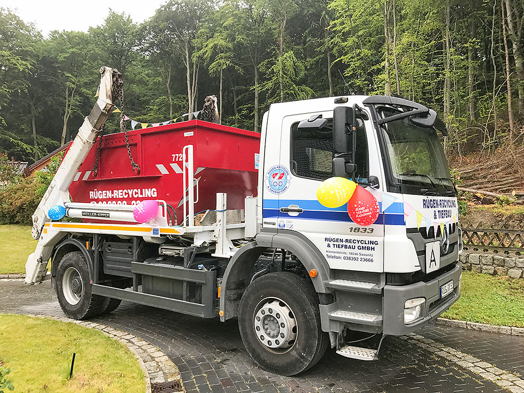 Jobs & Offene Stellen, Rügen-Recycling & Tiefbau GmbH - Kraftfahrer/in gesucht